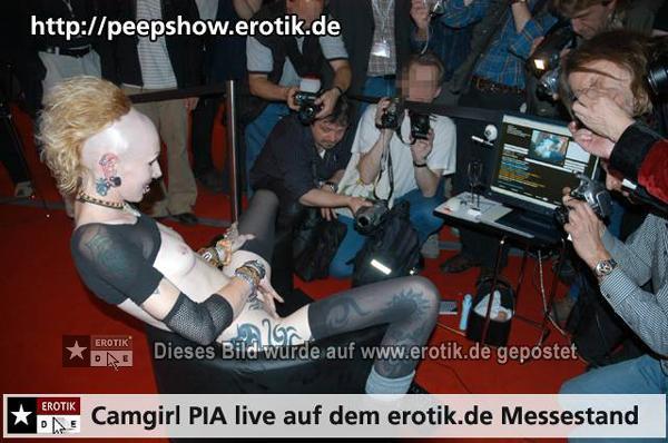 camgirl-pia-bei-peepshow-erotik-de_03.jpg