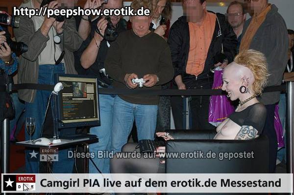 camgirl-pia-bei-peepshow-erotik-de.jpg