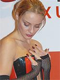 26 Fotos von Strip-Girl